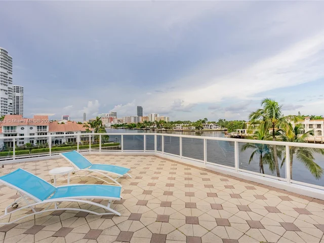 3801 NE 207th St, Aventura FL 33180