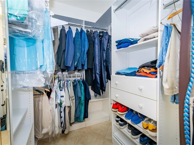 3801 NE 207th St, Aventura FL 33180