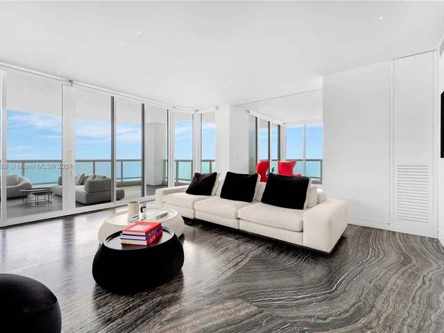 4201 Collins Ave # 1903, Miami Beach FL 33140