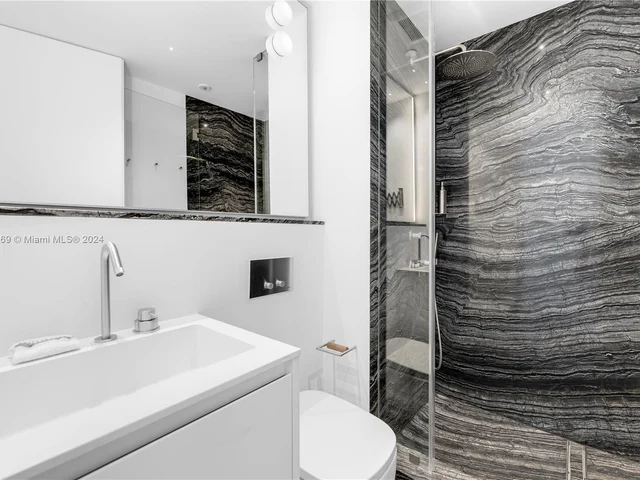 4201 Collins Ave # 1903, Miami Beach FL 33140