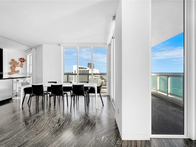 4201 Collins Ave # 1903, Miami Beach FL 33140