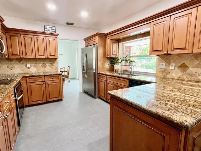 14605 SW 75th Ave # 14605, Palmetto Bay FL 33158