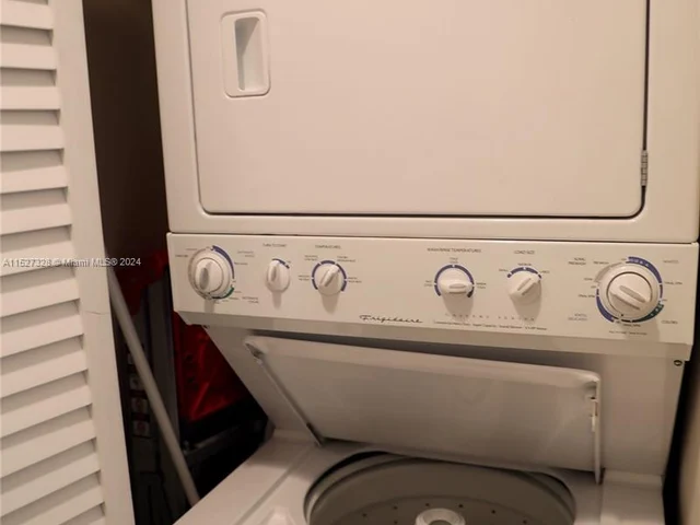 18201 Collins Ave # 505, Sunny Isles Beach FL 33160