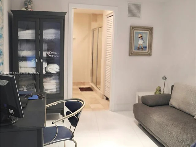 18201 Collins Ave # 505, Sunny Isles Beach FL 33160