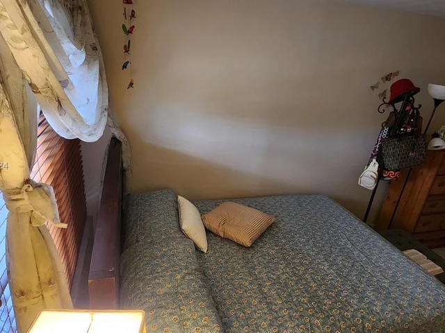 1650 W 57th Ter, Hialeah FL 33012