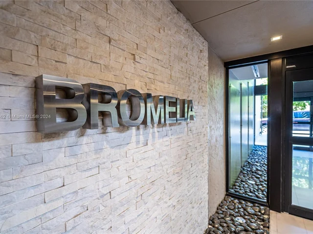 121 Crandon Blvd # 256, Key Biscayne FL 33149