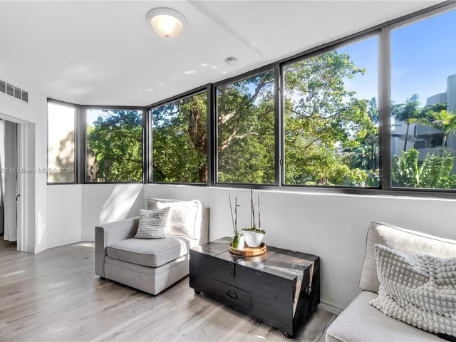 121 Crandon Blvd # 256, Key Biscayne FL 33149