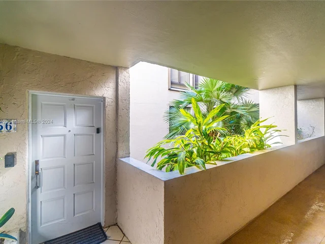 121 Crandon Blvd # 256, Key Biscayne FL 33149