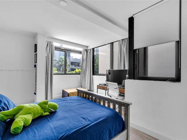 121 Crandon Blvd # 256, Key Biscayne FL 33149