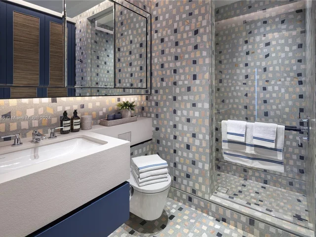 2000 N Bay Rd, Miami Beach FL 33140