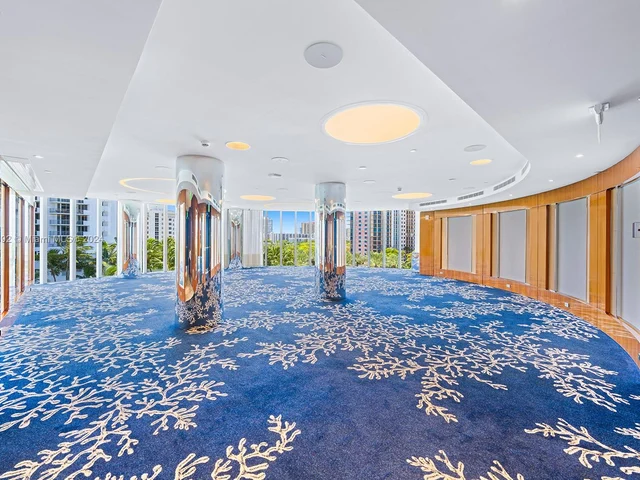 17475 Collins Ave # 903, Sunny Isles Beach FL 33160