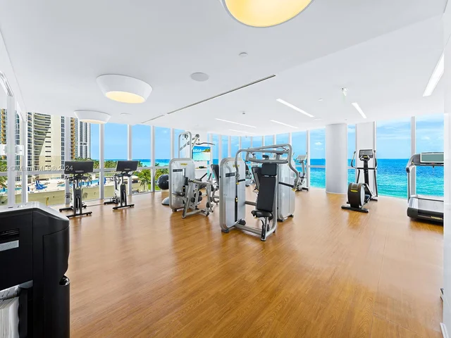 17475 Collins Ave # 903, Sunny Isles Beach FL 33160