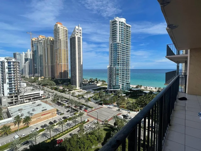 210 174th St # 1918, Sunny Isles Beach FL 33160