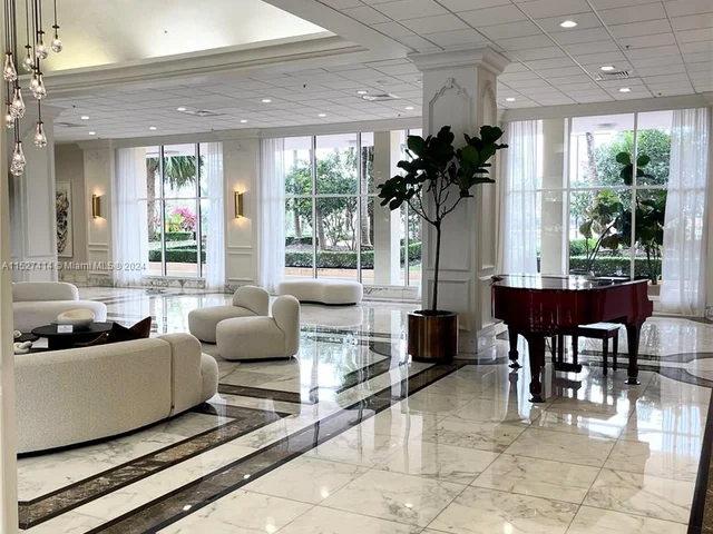 5600 Collins Ave # 16P, Miami Beach FL 33140