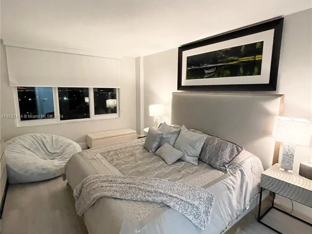 5600 Collins Ave # 16P, Miami Beach FL 33140