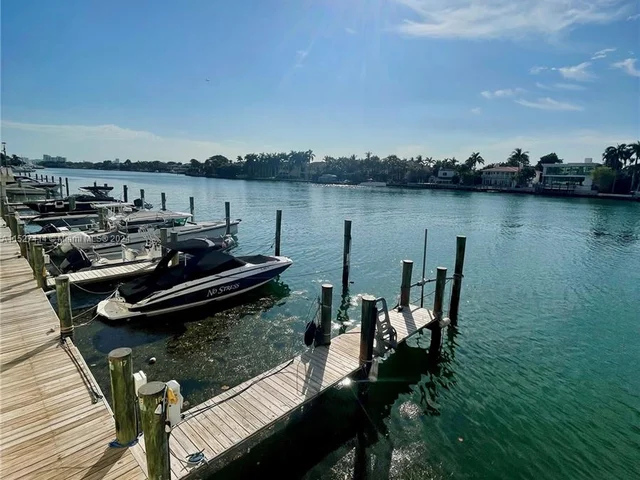 5600 Collins Ave # 16P, Miami Beach FL 33140