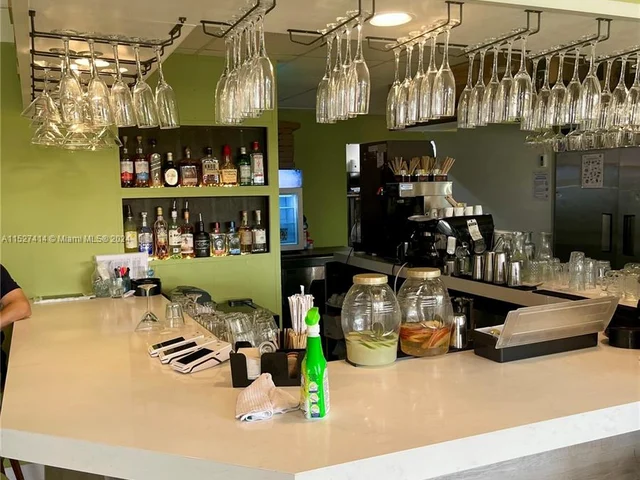 5600 Collins Ave # 16P, Miami Beach FL 33140