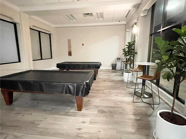 5600 Collins Ave # 16P, Miami Beach FL 33140