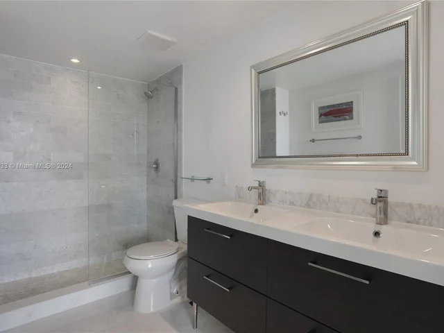 1345 Lincoln Rd # 1003, Miami Beach FL 33139