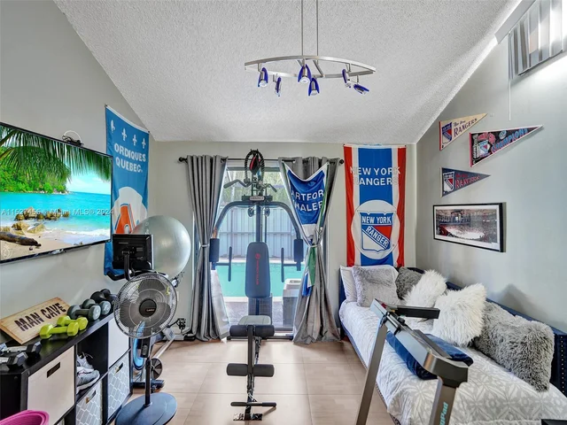 9975 Boca Gardens Trl # D, Boca Raton FL 33496