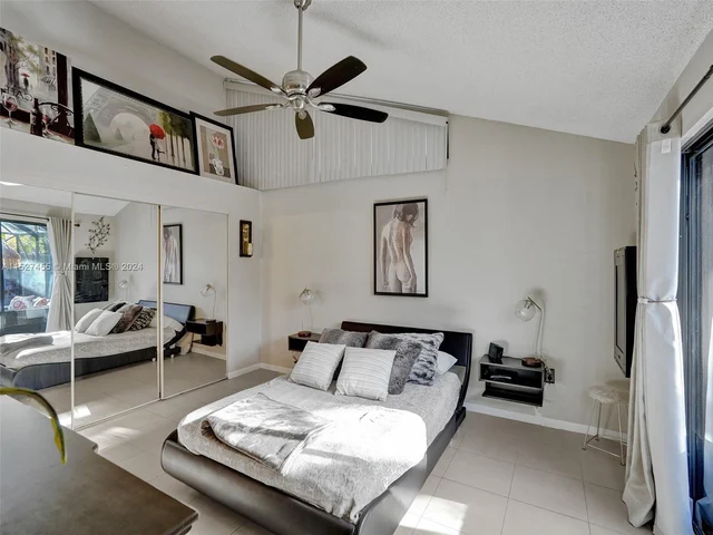 9975 Boca Gardens Trl # D, Boca Raton FL 33496