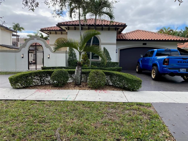 8260 NW 162nd St, Miami Lakes FL 33016