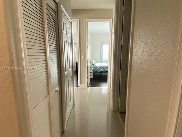 8260 NW 162nd St, Miami Lakes FL 33016