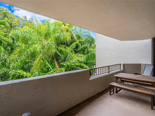 121 Crandon Blvd # 249, Key Biscayne FL 33149