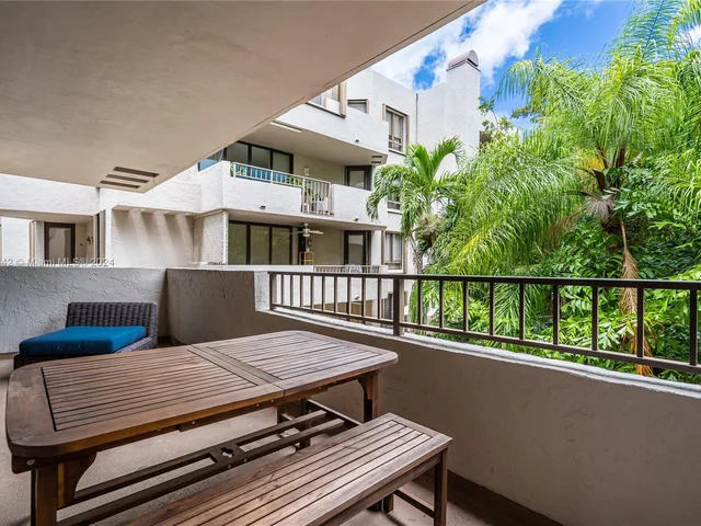 121 Crandon Blvd # 249, Key Biscayne FL 33149