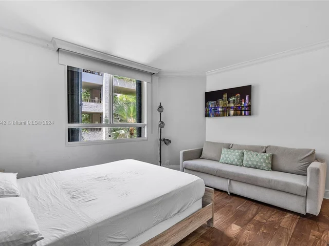 121 Crandon Blvd # 249, Key Biscayne FL 33149