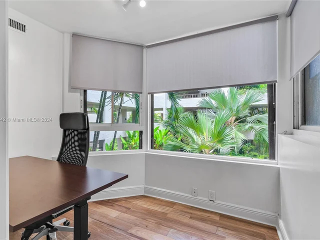 121 Crandon Blvd # 249, Key Biscayne FL 33149