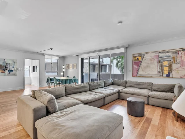 121 Crandon Blvd # 249, Key Biscayne FL 33149