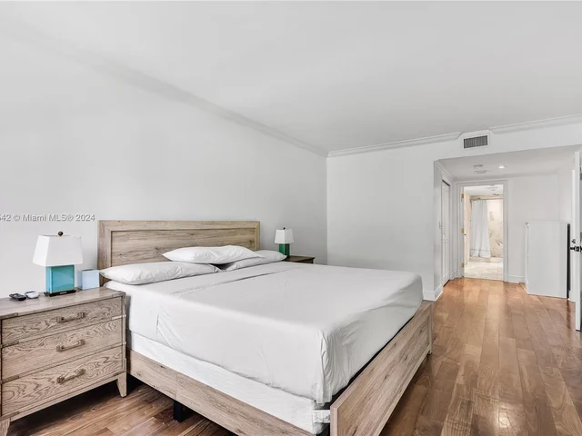 121 Crandon Blvd # 249, Key Biscayne FL 33149