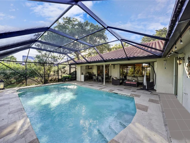 5633 NW 86th Ave, Coral Springs FL 33067