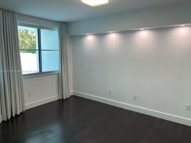 110 Washington Ave # 2316, Miami Beach FL 33139