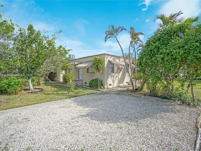 1952 Fillmore St # 1, Hollywood FL 33020