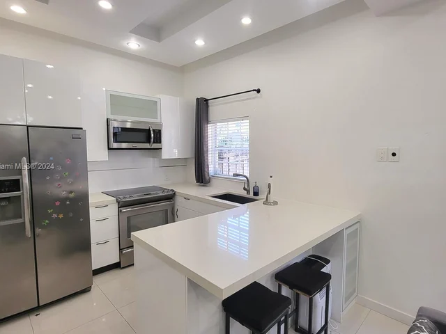3356 Bird Ave # 4, Miami FL 33133