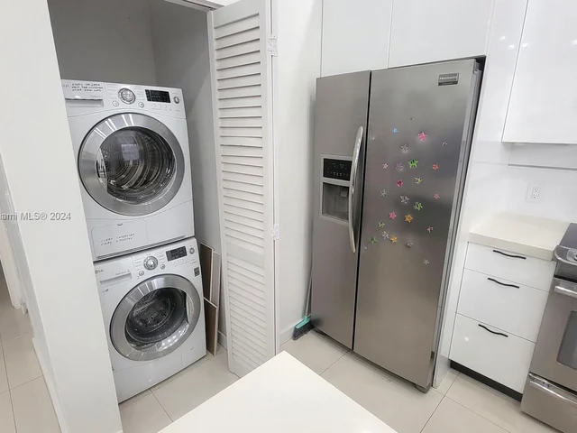 3356 Bird Ave # 4, Miami FL 33133