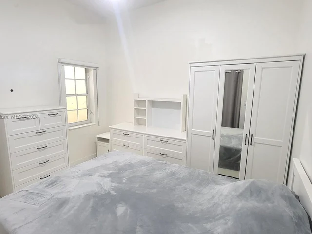 3356 Bird Ave # 4, Miami FL 33133