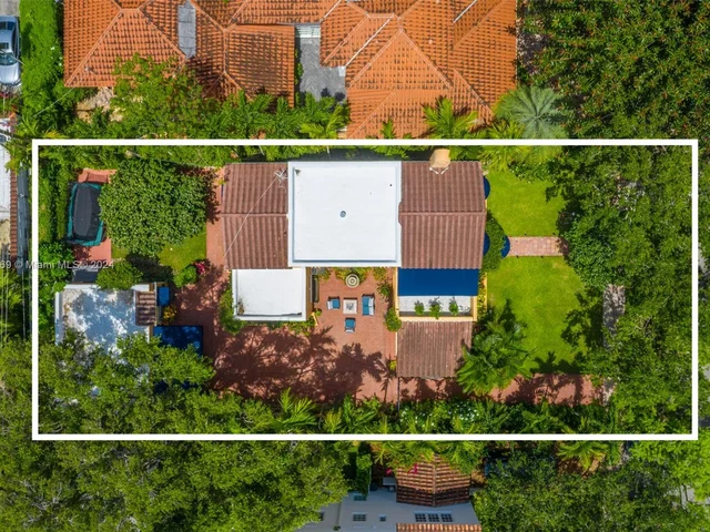 1340 Asturia Ave, Coral Gables FL 33134