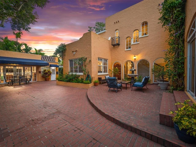 1340 Asturia Ave, Coral Gables FL 33134