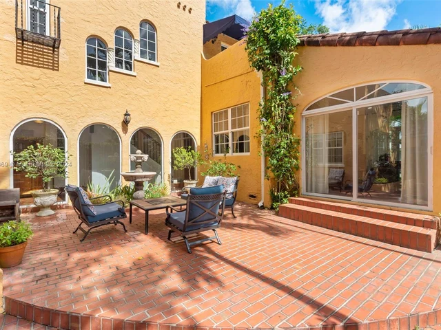 1340 Asturia Ave, Coral Gables FL 33134