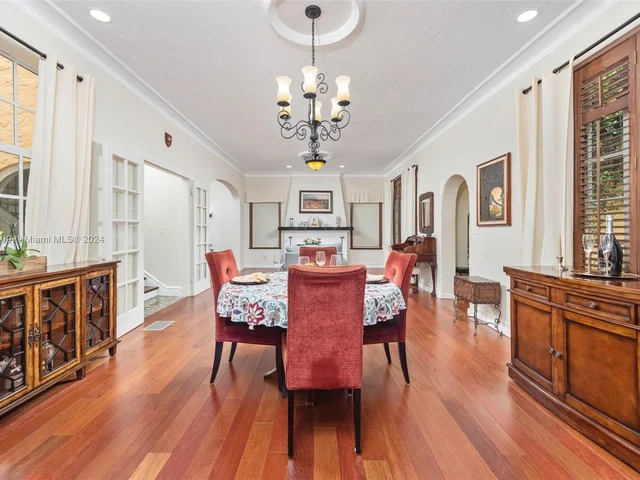 1340 Asturia Ave, Coral Gables FL 33134