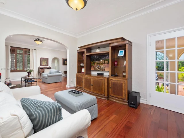 1340 Asturia Ave, Coral Gables FL 33134