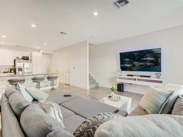 10835 SW 235th Ln, Homestead FL 33032