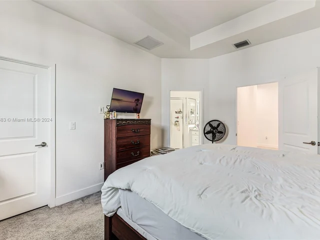 10835 SW 235th Ln, Homestead FL 33032