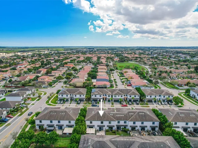 10835 SW 235th Ln, Homestead FL 33032