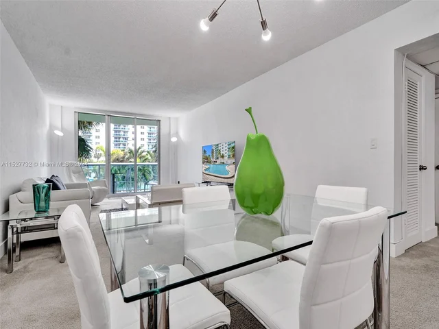 19380 Collins Ave # 214, Sunny Isles Beach FL 33160