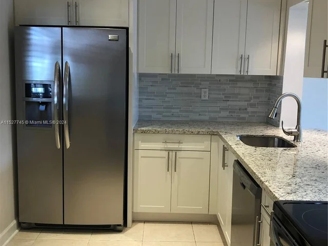 8400 SW 133rd Ave Rd # 324, Miami FL 33183