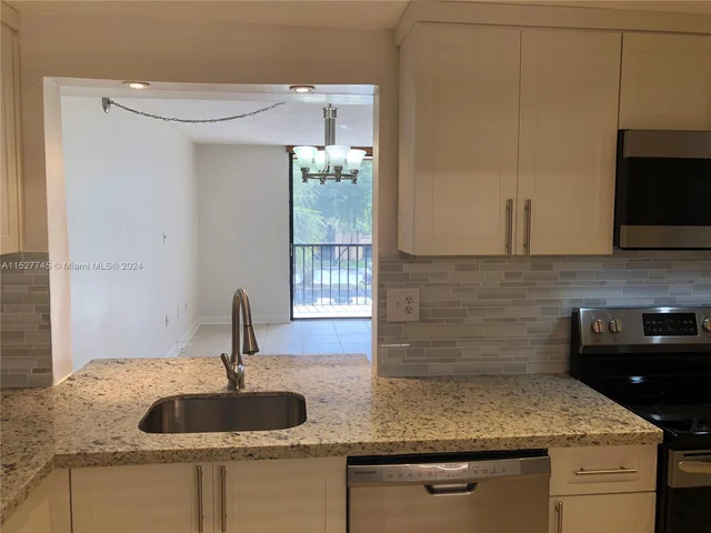 8400 SW 133rd Ave Rd # 324, Miami FL 33183